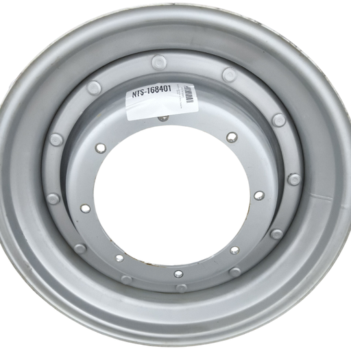 [NTS-168401] 8-Hole Stub Disc Center for 28"-30" Rim, Case IH Silver Mist