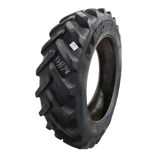 [NTS-171178] VF480/80R50 Michelin Yieldbib R-1W 166B/166A8 60%