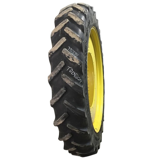 [RT008229-Z] 380/90R54 Goodyear Farm DT800 Super Traction R-1W 152B 50%