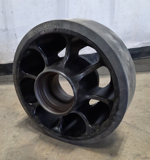 [4W-5068RP] 4.5" Wide Mid-Roller Bogie Wheel for Case IH Row Track Tractors Cast Spoked, Hub/Bearing(Rubber)