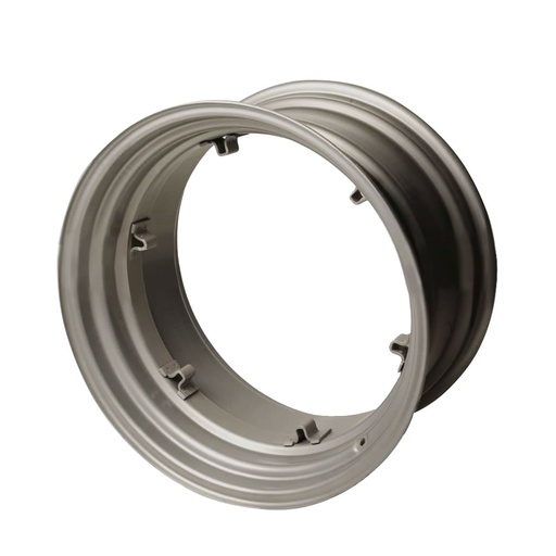 [28414] 16"W x 30"D, Case IH Silver Mist 6-Hole Rim, Clamp/Loop Style