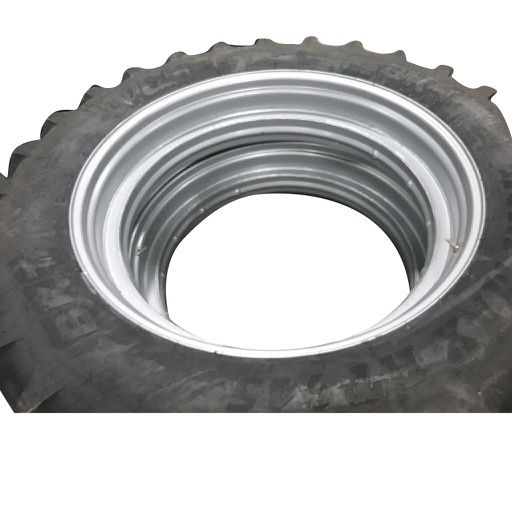 [WT003598] 12"W x 46-42"D, Case IH Silver Mist Single Bevel Step-Up Rim