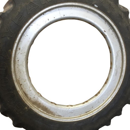 [WT008308-NRW] 10"W x 50-42"D, Case IH Silver Mist Single Bevel Step-Up Rim